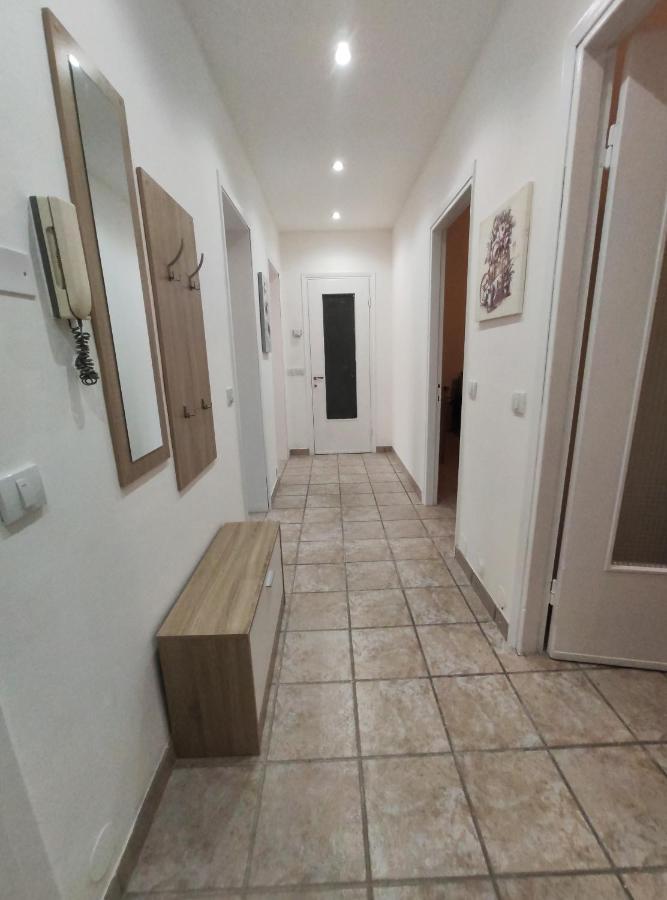 Appartamento C&Y Colombo Новара Экстерьер фото