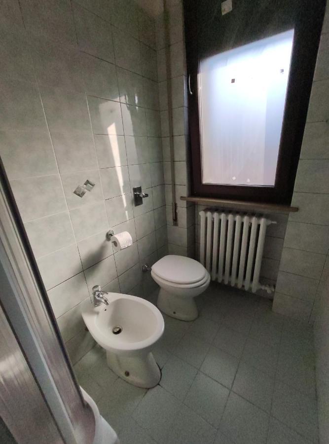 Appartamento C&Y Colombo Новара Экстерьер фото
